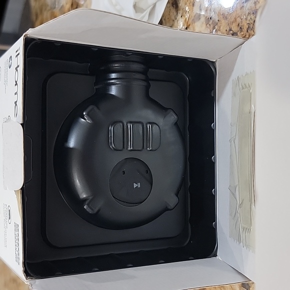 iHome waterproof speaker in box. - Picture 6 of 11